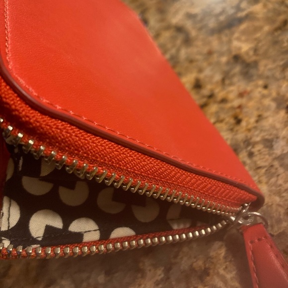 Clutch/wallet/wristlet - Picture 8 of 8